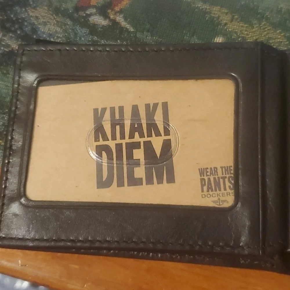 𝅺DOCKERS Leather Black Leather Slimfold Wallet NWT
